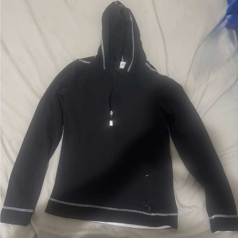 ALO Yoga Black Long Sleeve Hoodie